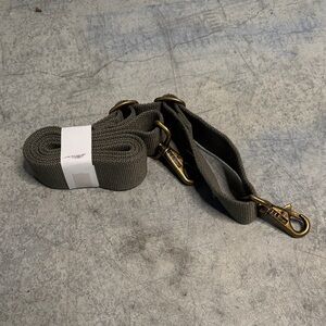 NWOT!! Llbean Olive Green Adjustable Strap with Brass Clips
